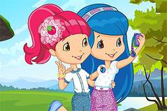 Фотография с Ягодками - Strawberry Shortcake Selfie Style